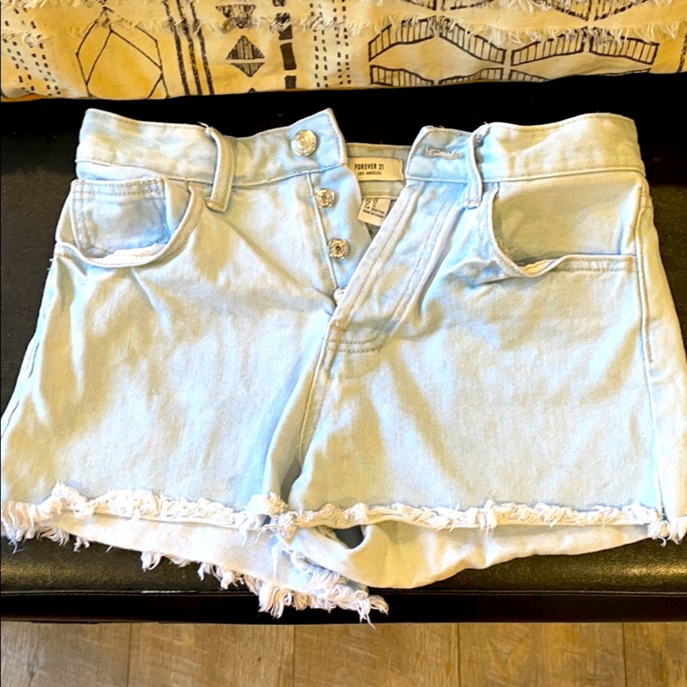 Light wash high waisted shorts